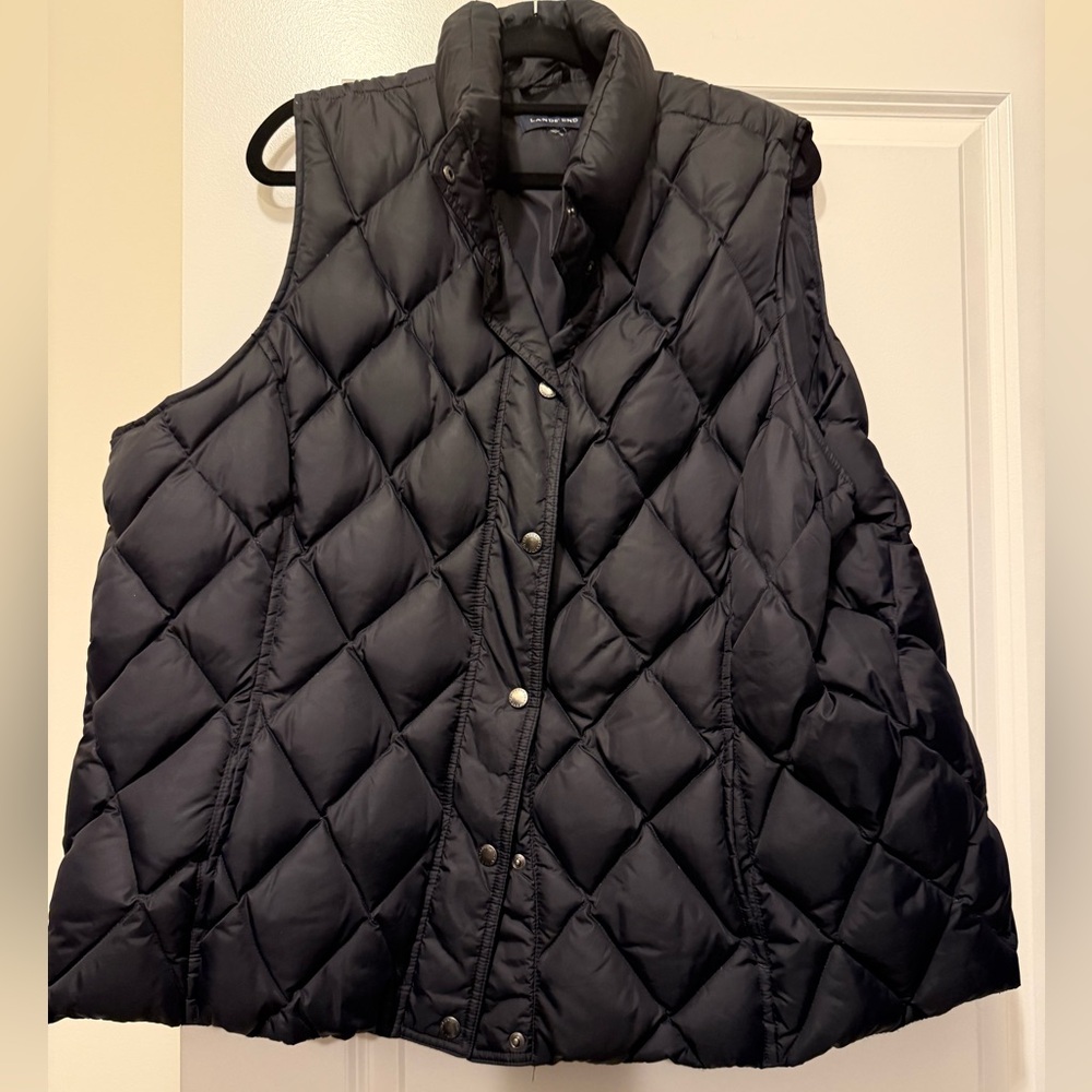 Lands' End Women's Black Puffer Vest